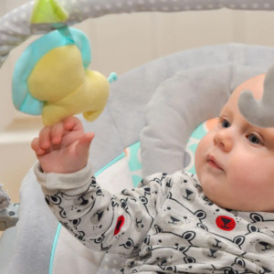 Nhà Em Ở Chung Cư Q.7 Đang Tìm Cô Chăm Bé 2 Tháng - Lương 13tr