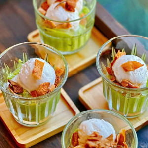 Tuyển Gấp Giúp Việc Nhà Quận 7 - Lương 12 Triệu, Bao Ăn Ở