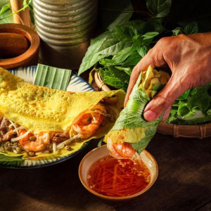 Em Cần Tìm Gấp Chị Phụ Bán Quán Bánh Xèo Ở Đường Phạm Văn Đồng, Quận Gò Vấp.