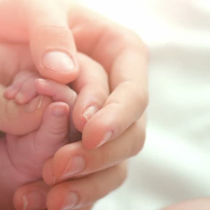 Bé Gái Nay Được 4 Tháng Tuổi Cần Chị Chăm Lương 11tr Quận 4