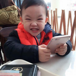 Tuyển Bảo Mẫu Chơi Với Bé 3 Tuổi - Lo Cho Bé - Tối Ngủ Với Bé Lương 10tr