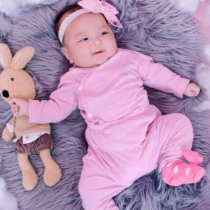 Vợ Chồng Mong Muốn Tìm Được Chị Chăm Sóc Bé