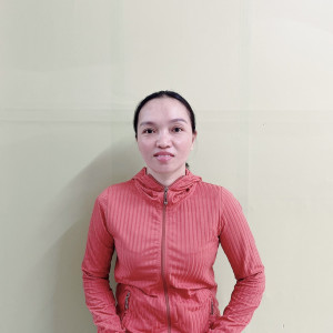 Chị  Hoa Sinh: 1980  Quê Thừa Thiên Huế Nhận Việc Làm Ở Lại Với Gia Đình