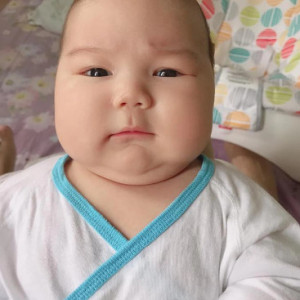 Em Đang Tìm Người Chăm Bé 2 Tháng Tuổi (ở Lại) Q. Thủ Đức