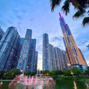 Cô Ơi, Con Cần Người Giúp Việc Gấp Ở Chung Cư Landmark 81!