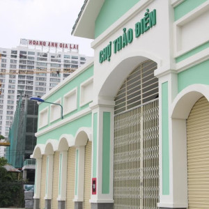 Ở Quận 2, Gần Chợ Thảo Điền ( Ăn Ở Lại ) Cần Chị Giúp Việc Nhà.