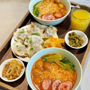 Cần Tuyển Cô Giúp Việc Nhà - Lương Cao