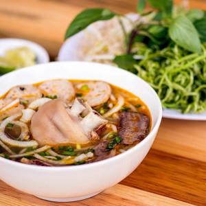 Cần Tuyển Gấp Chị Giúp Việc Nhà Cho Gia Đình 4 Người Làm Việc Tại Biên Hòa Đồng Nai.
