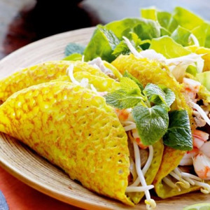 Trong Hôm Nay Em Cần Tuyển Gấp 1 Cô Giúp Việc Bao Ăn Ở , Nhà Chỉ Có 2 Vợ Chồng Em Thôi Nên Công Việc Không Nhiều