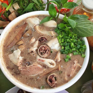 Gấp Lắm Rồi Các Cô Ơi