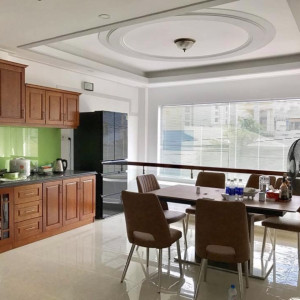 Gia Đình Em Cần Tìm Chị Giúp Việc Lương 10tr ( Bao Ăn Ở Lại) Quận Bình Thạnh