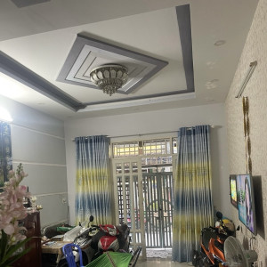 Gia Đình Em Tha Thiết Tìm Cô Giúp Việc Nấu Ăn Cho Gia Đình 4 Người Lớn Lương 10tr Q7