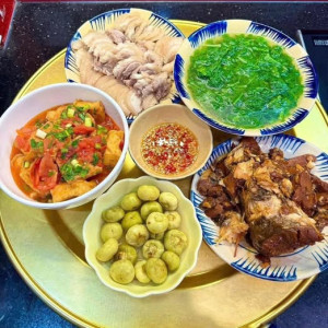 Tìm Người Chăm Bà Tại Đồng Nai - Lương 11 Triệu